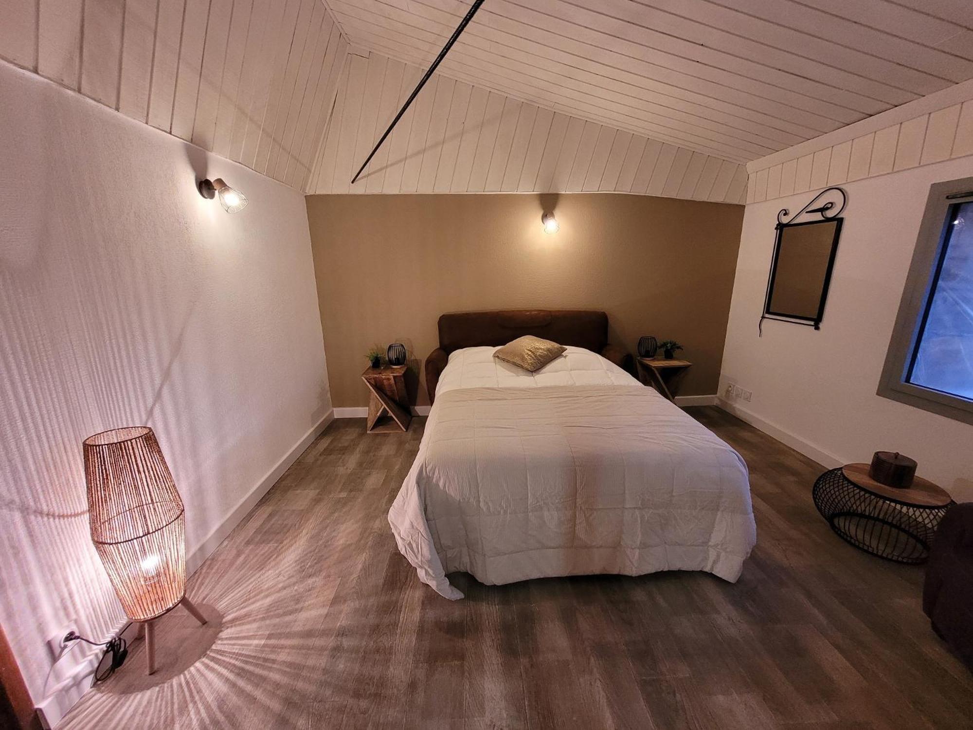 Les Grandes Mollieres Bed & Breakfast Peyruis Ruang foto
